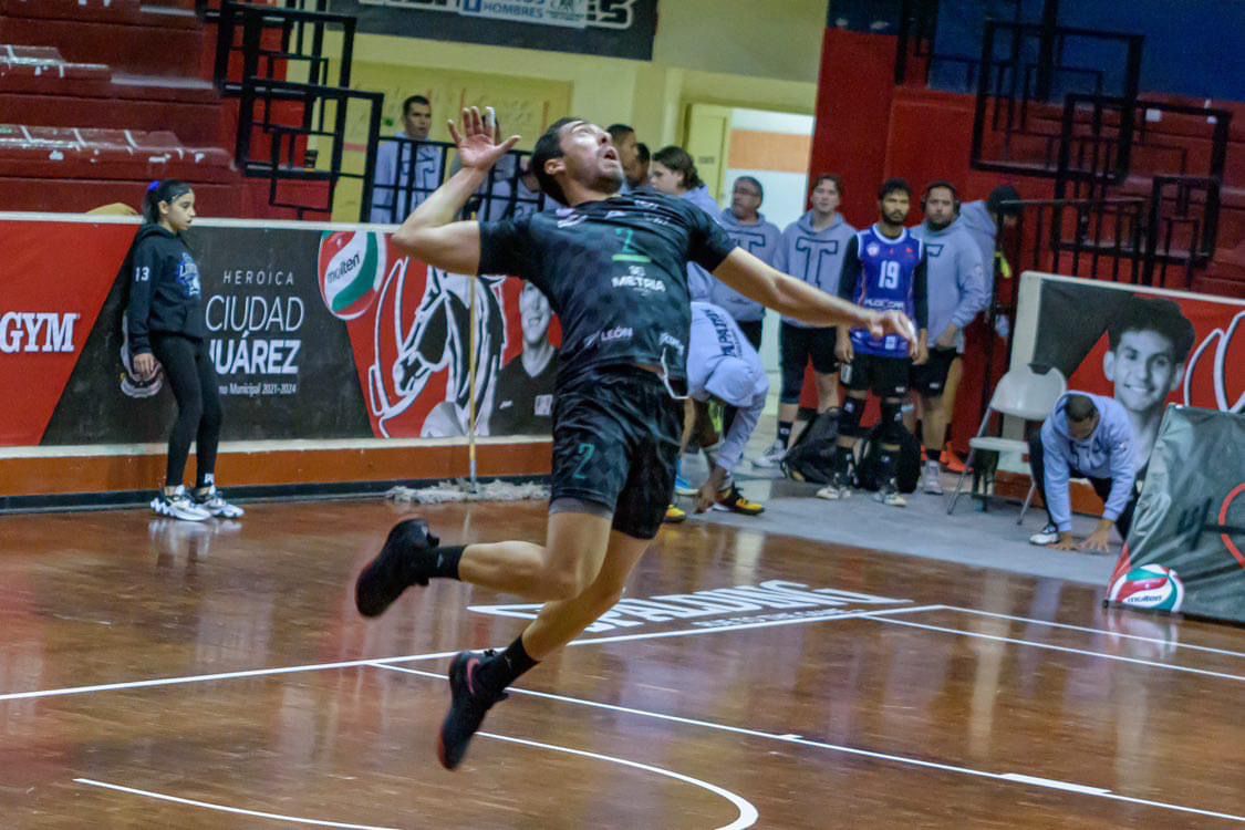 Coach Pedro Ceballos — entrenamiento y competencia